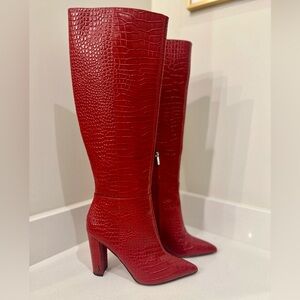 Sam Edelman Knee High Boot Red Croc Embossed Leather size 7 - Worn Once